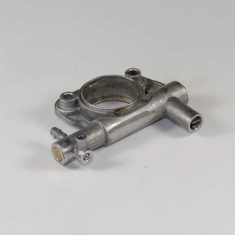 Rechtstreeks Van De Fabrikant Pompa olio Oleomac per motosega OM947/OM952/EFCO 147/152 – 008452